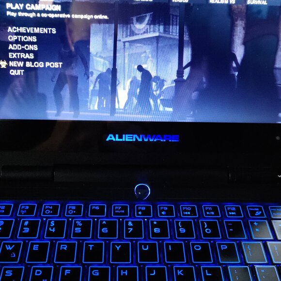 Alienware M11x R2, Core i7-U640 8GB RAM 750GB HDD Win10Pro -GT 335M-AS IS - Picture 13 of 13